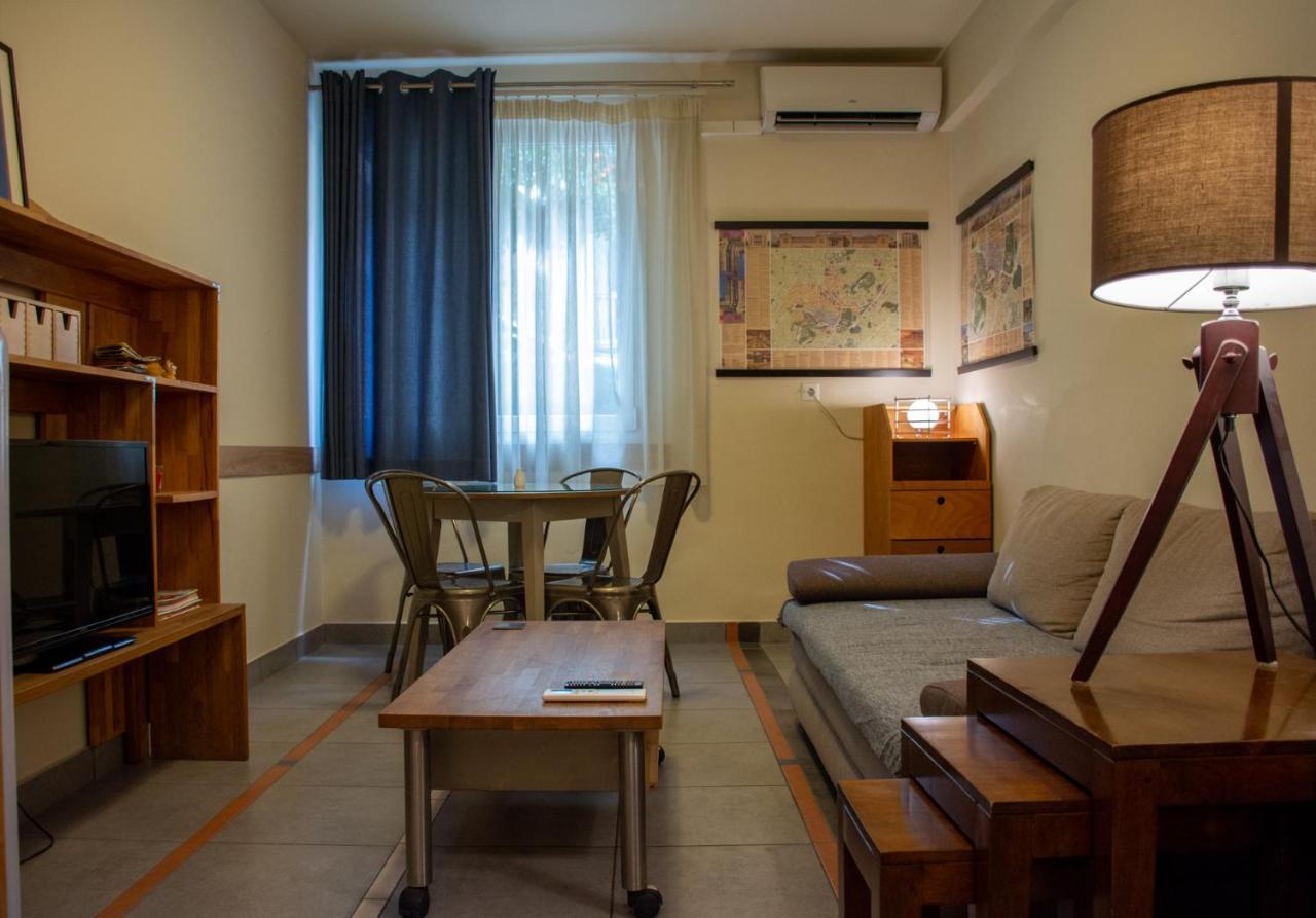 Handcrafted Unique Flat, 200M From The Acropolis Atenas Exterior foto